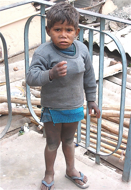 child begging in dehli